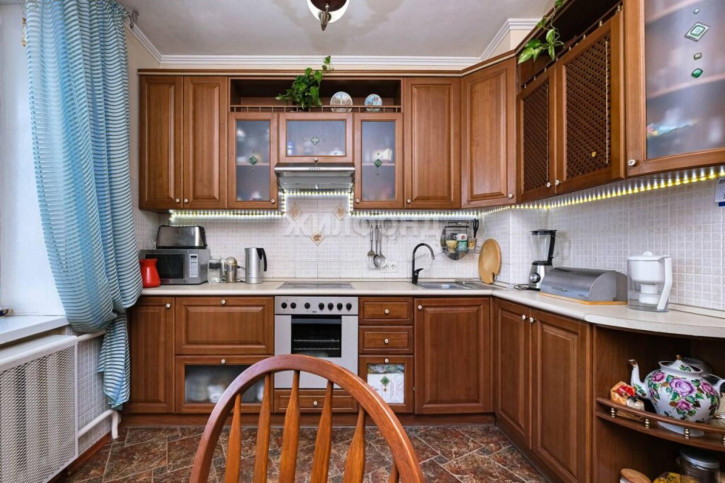 3-комн квартира Гоголя, 42