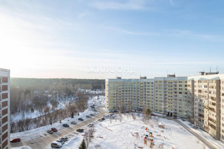 3-комн квартира Лесосечная, 7