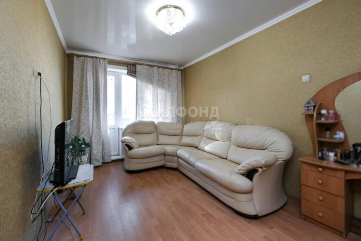 3-комн квартира Бориса Богаткова, 266/1