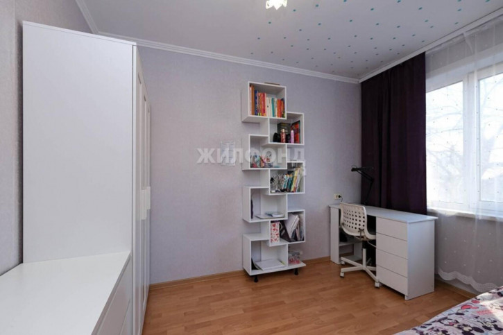 3-комн квартира Бориса Богаткова, 266/1