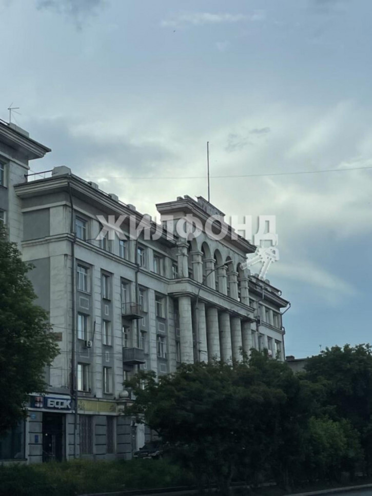 4-комн квартира Фабричная, 6