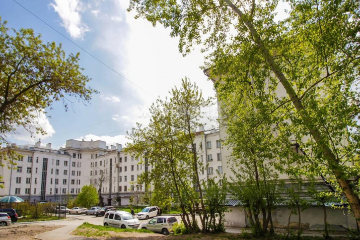 4-комн квартира Фабричная, 6