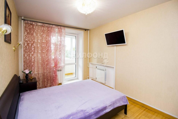 4-комн квартира Шатурская, 9