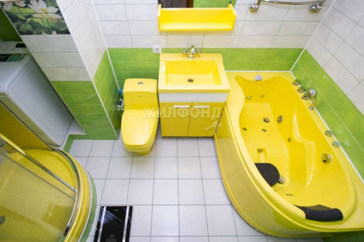 4-комн квартира Шатурская, 9