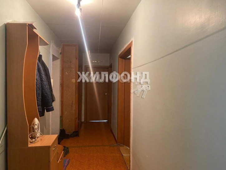 4-комн квартира Сибиряков-Гвардейцев, 57