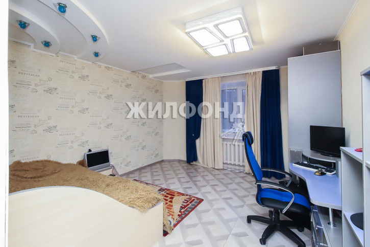 4-комн квартира Новая Заря, 53