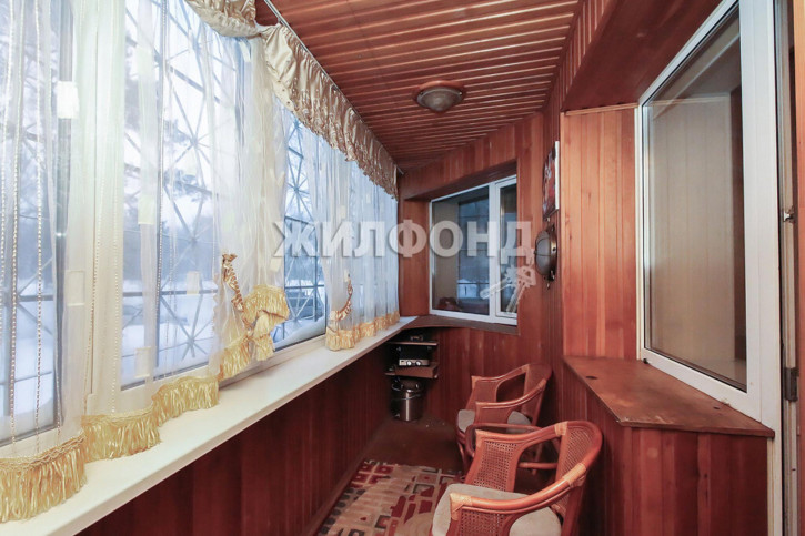 4-комн квартира Новая Заря, 53