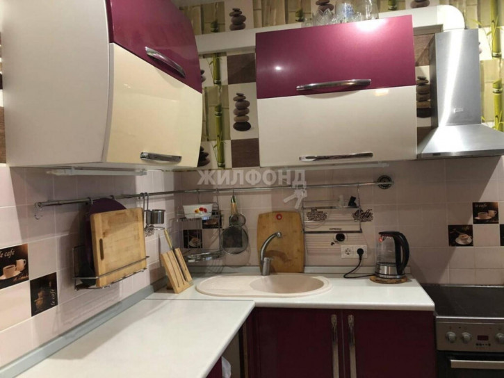 1-комн квартира Толстого, 56