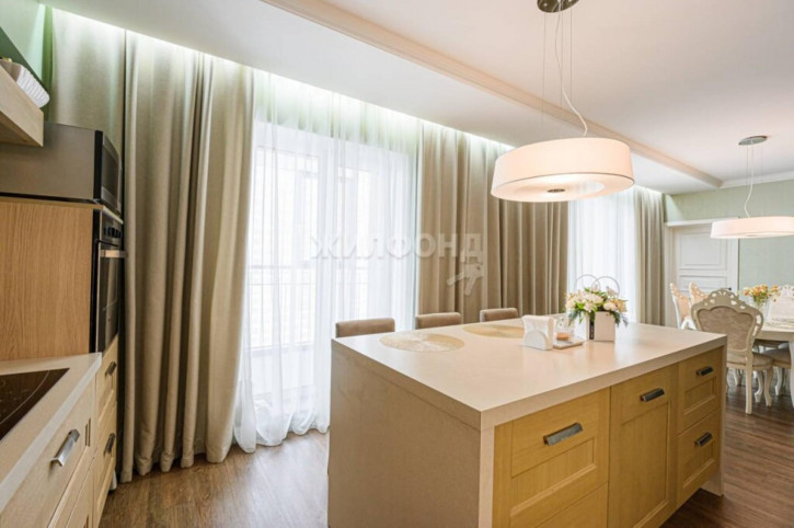 6-комн квартира Шевченко, 15