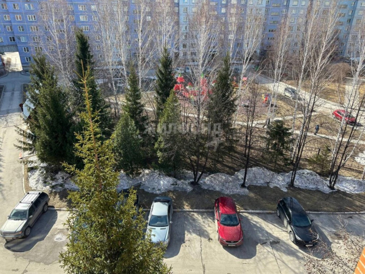 6-комн квартира 2-й микрорайон, 224