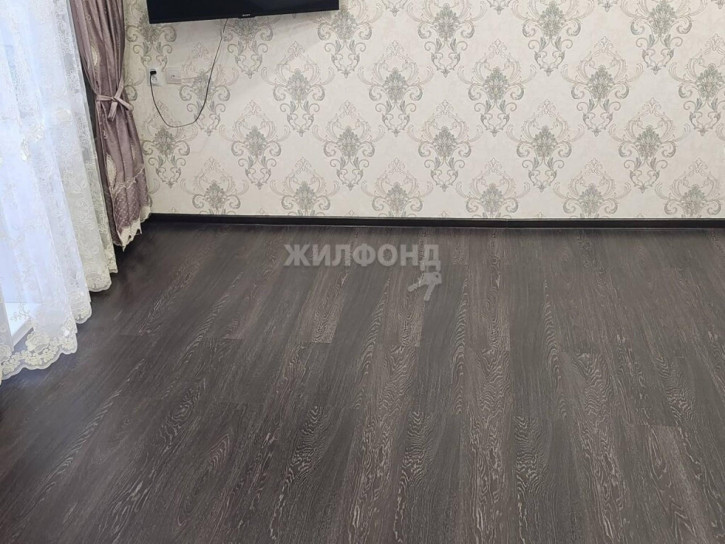 1-комн квартира Лескова, 252