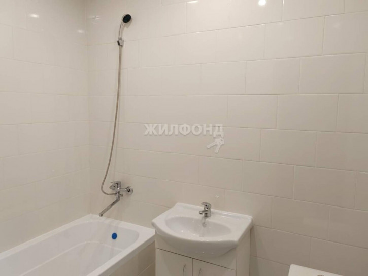 1-комн квартира Забалуева, 102