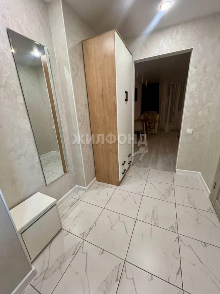 1-комн квартира Зорге, 229/1