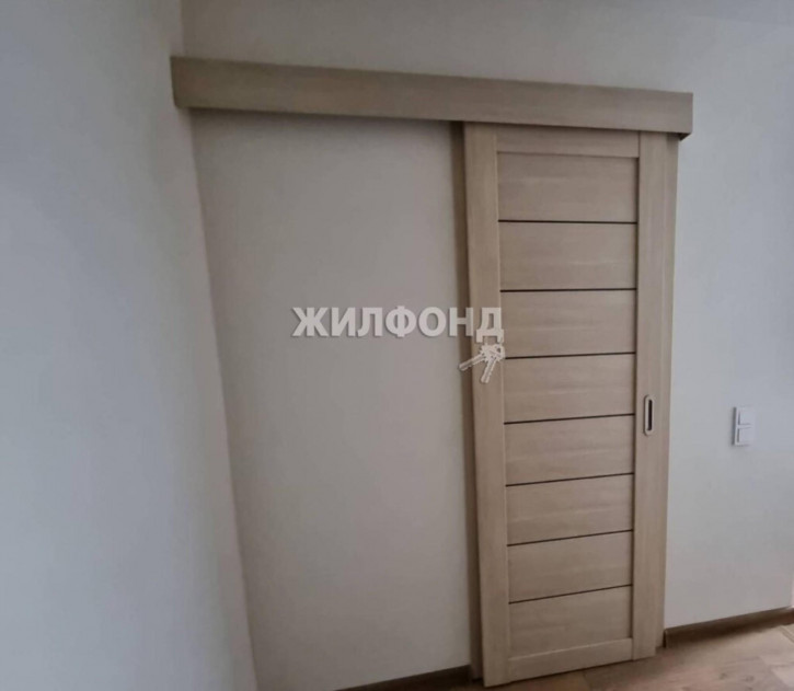 1-комн квартира Обская, 80