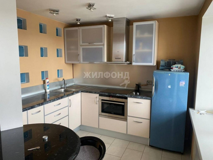2-комн квартира Звёздная, 20