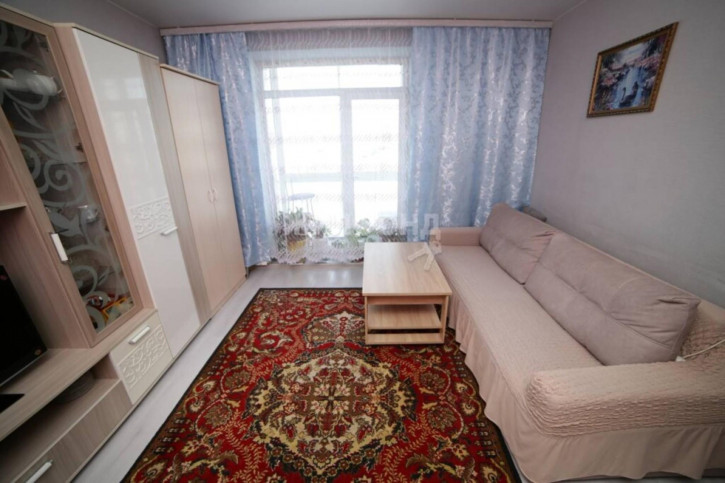 1-комн квартира Большая, 668