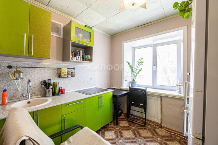 1-комн квартира Петухова, 20