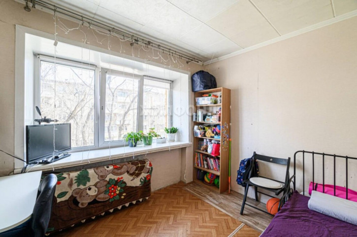 1-комн квартира Петухова, 20