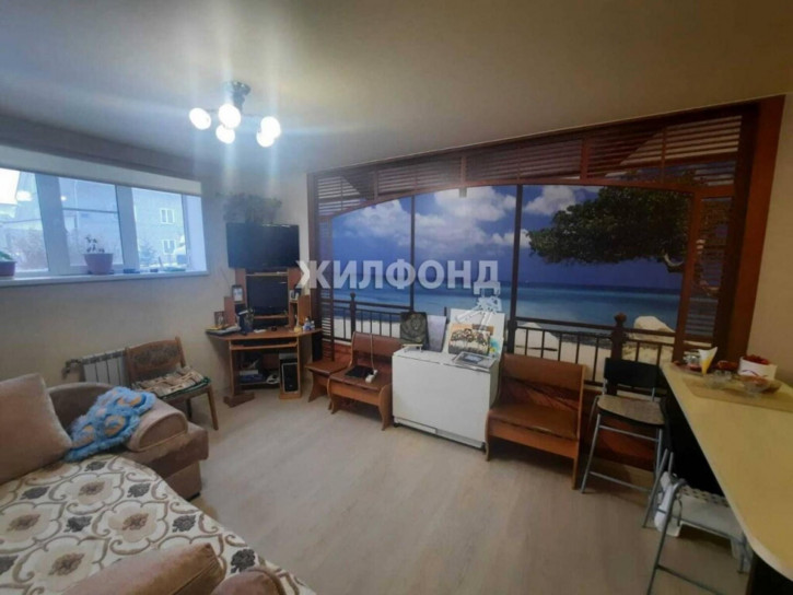 2-комн квартира Локтинская, 6