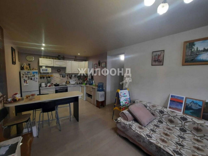 2-комн квартира Локтинская, 6
