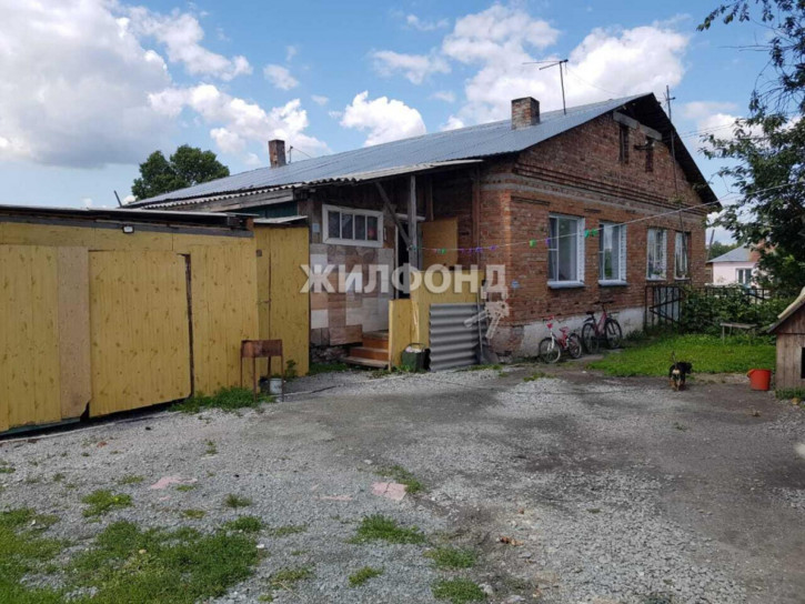 2-комн квартира Молодёжная, 11