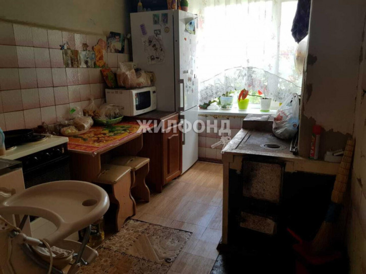 2-комн квартира Молодёжная, 11
