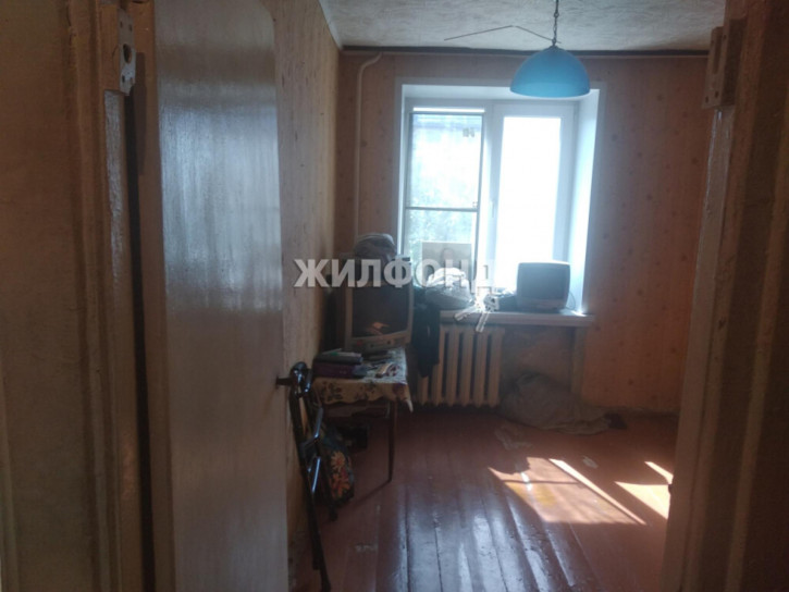 2-комн квартира Красный проспект, 70