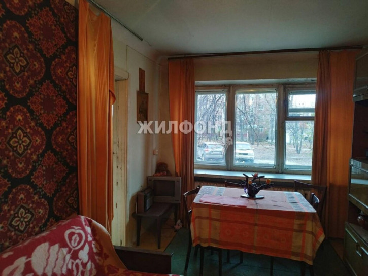 2-комн квартира проспект Карла Маркса, 10/2