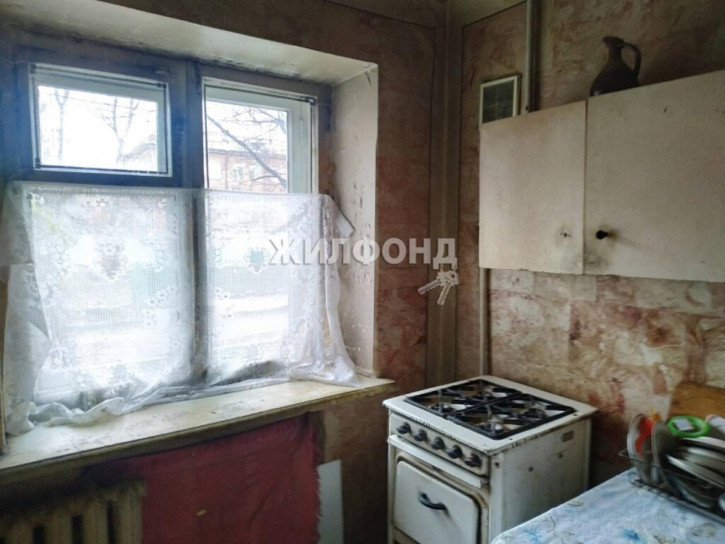 2-комн квартира проспект Карла Маркса, 10/2