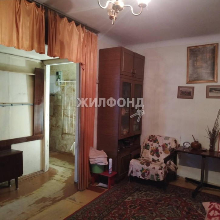 2-комн квартира проспект Карла Маркса, 10/2