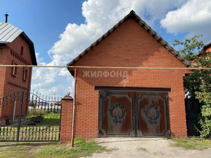 Коттедж/дом Октябрьская