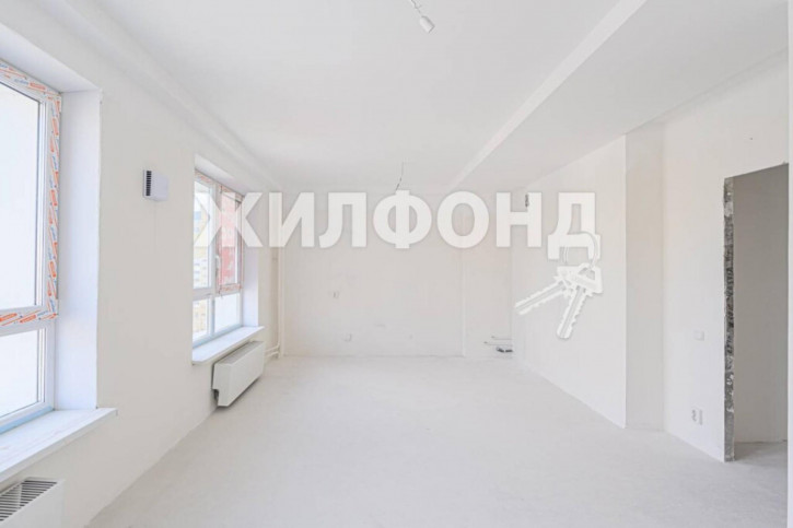 2-комн квартира Междуреченская, 3