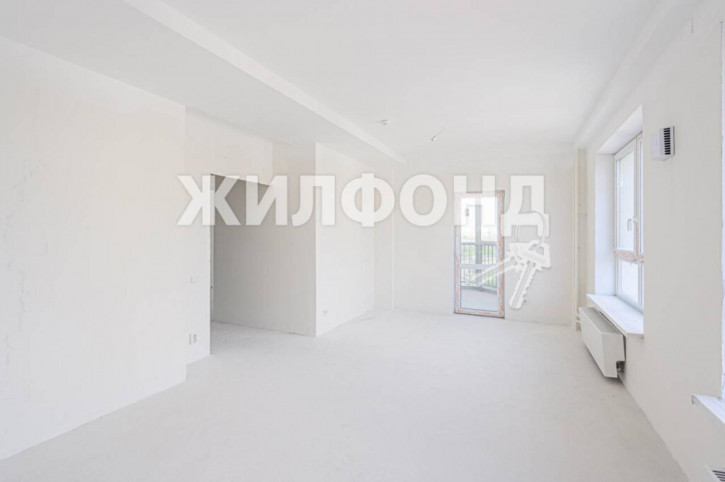 2-комн квартира Междуреченская, 3