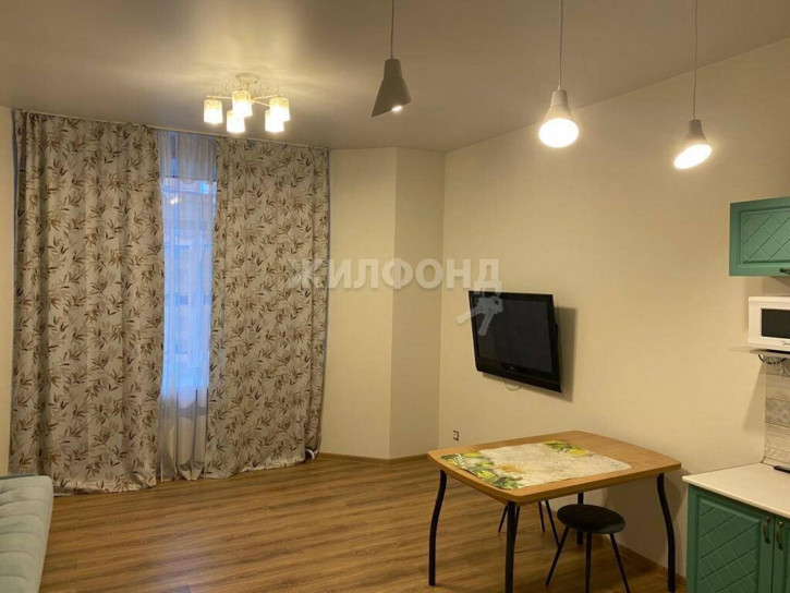 2-комн квартира бульвар Молодёжи, 38