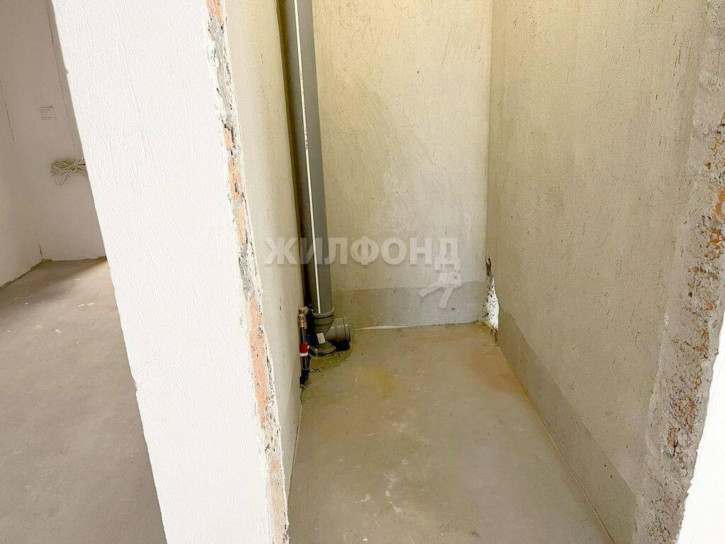 2-комн квартира Зорге, 229/2