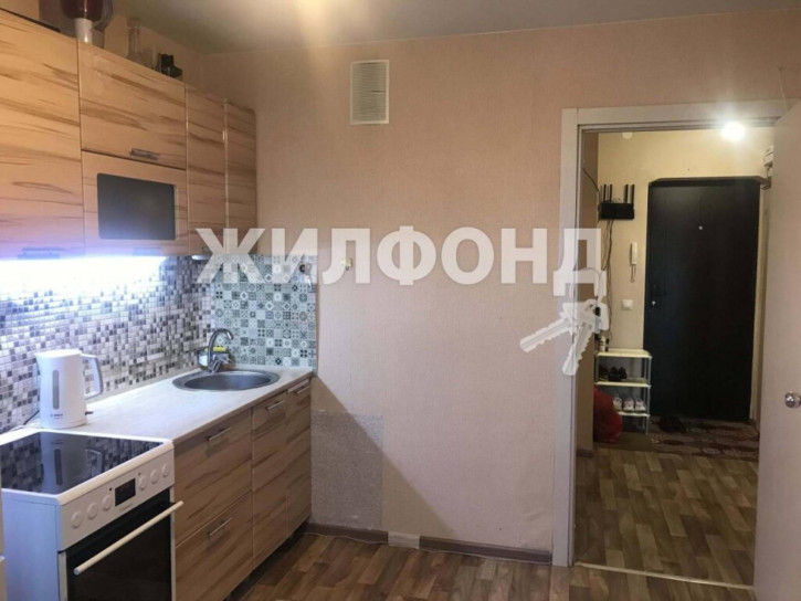 1-комн квартира Петухова, 95/4