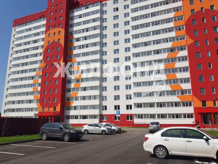 1-комн квартира Петухова, 95/4