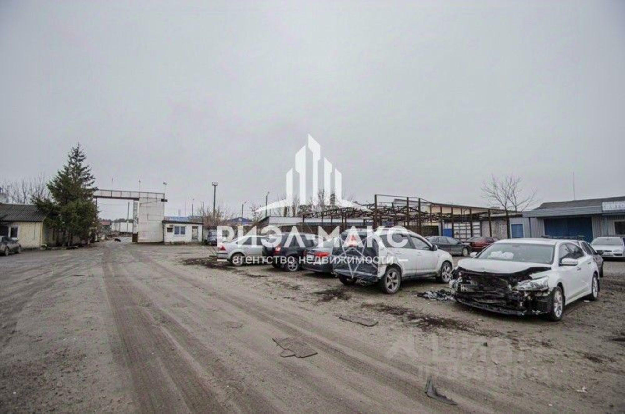 Купить складское помещение за 5 500 040 рублей на Московский проезд, 83