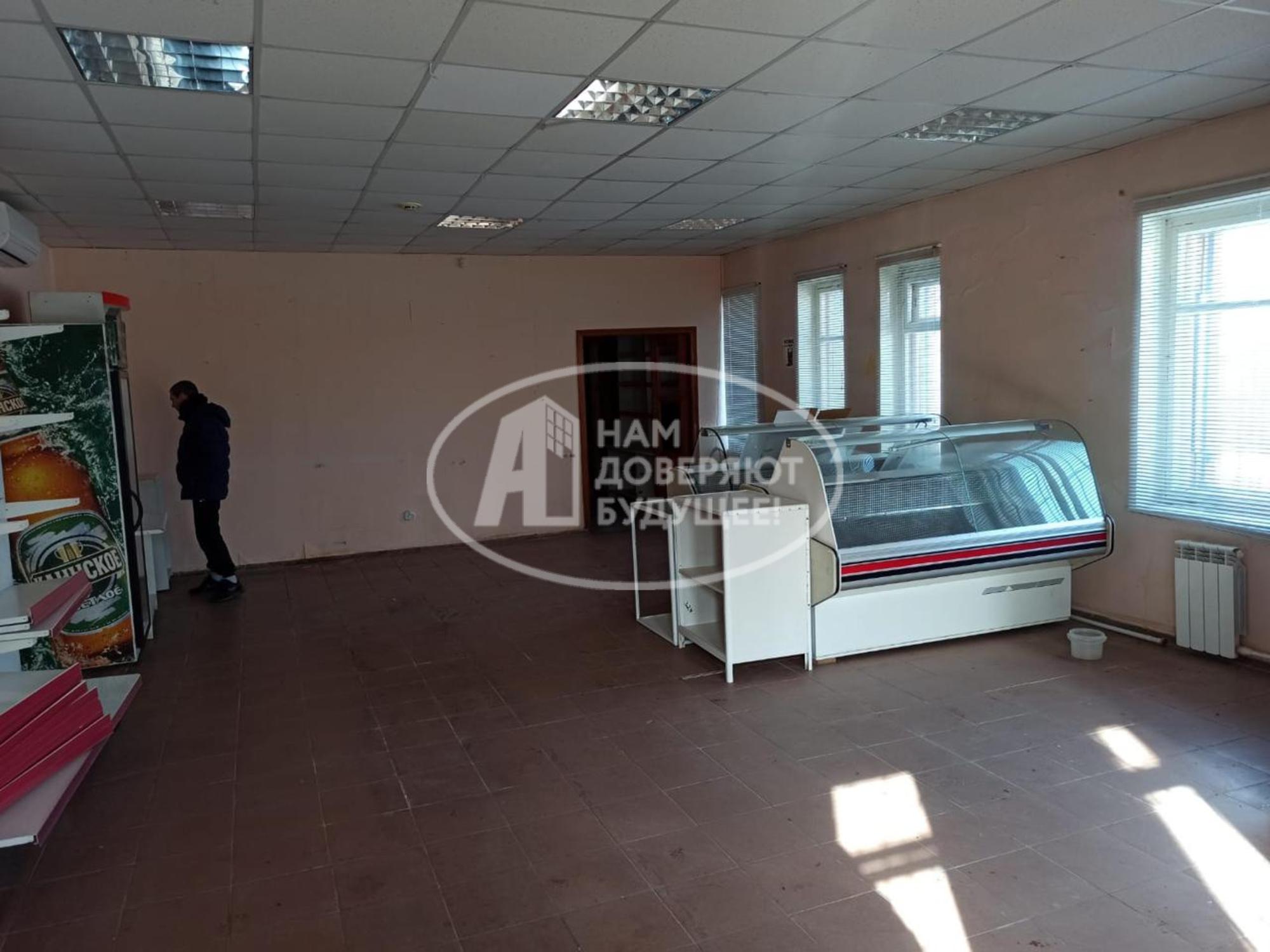 Купить помещение свободного назначения за 5 500 000 рублей на Трактовая улица, 10