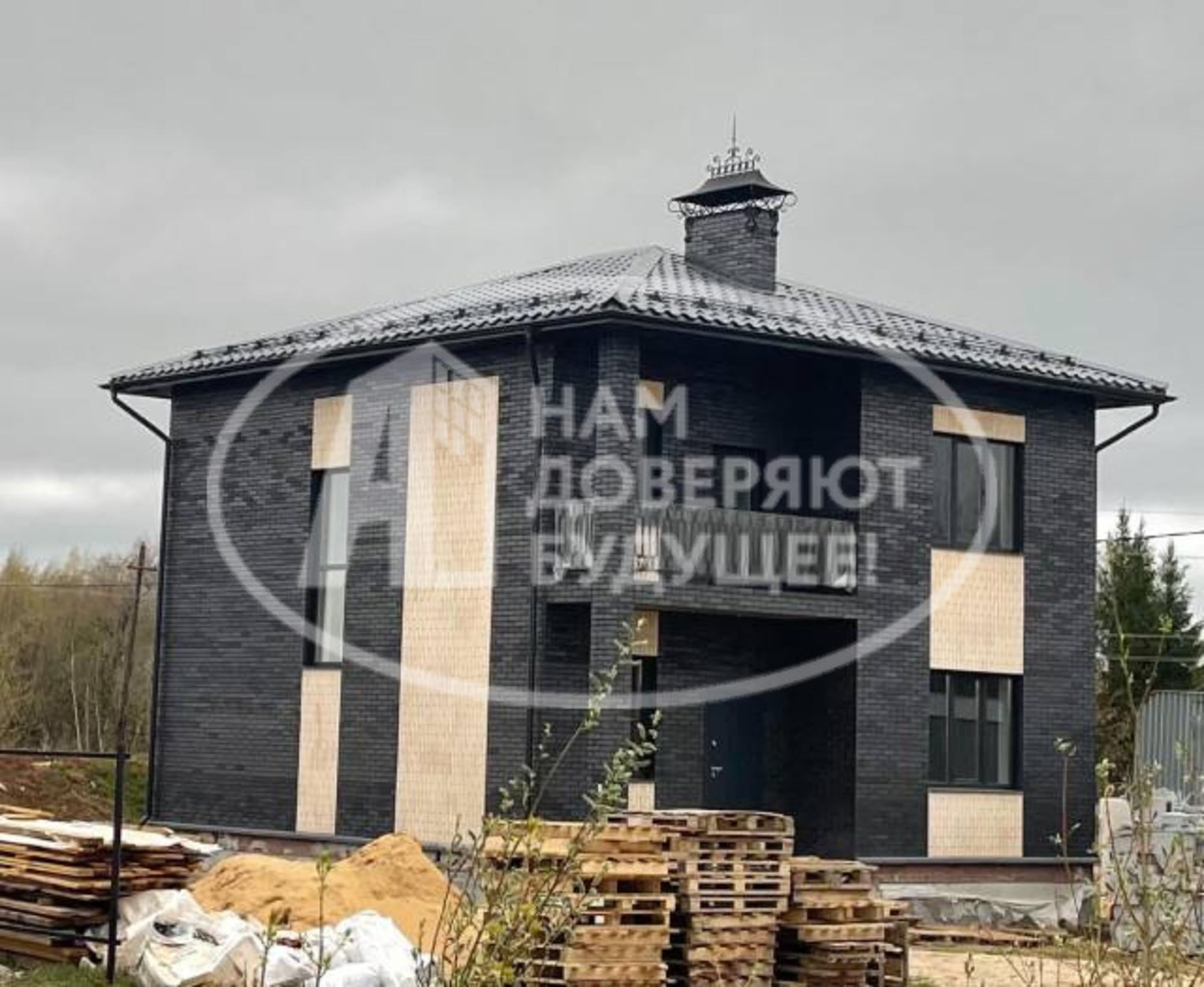 Купить дачу, дом, коттедж за 15 200 000 рублей на улица Владимира Кармилова
