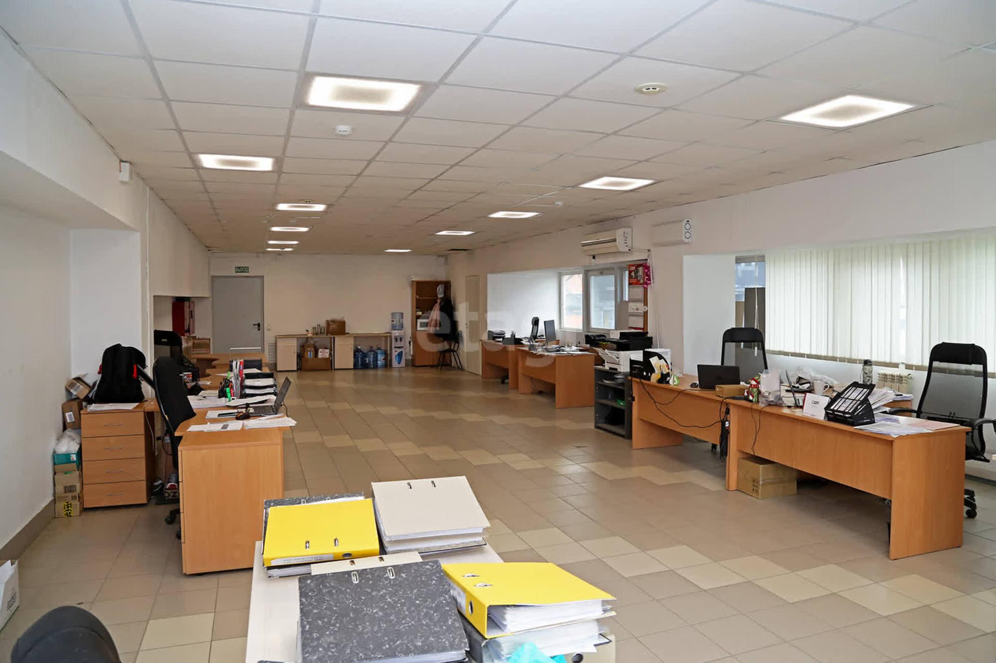 Купить офис, помещение под офис за 6 100 000 рублей на Екатеринбург