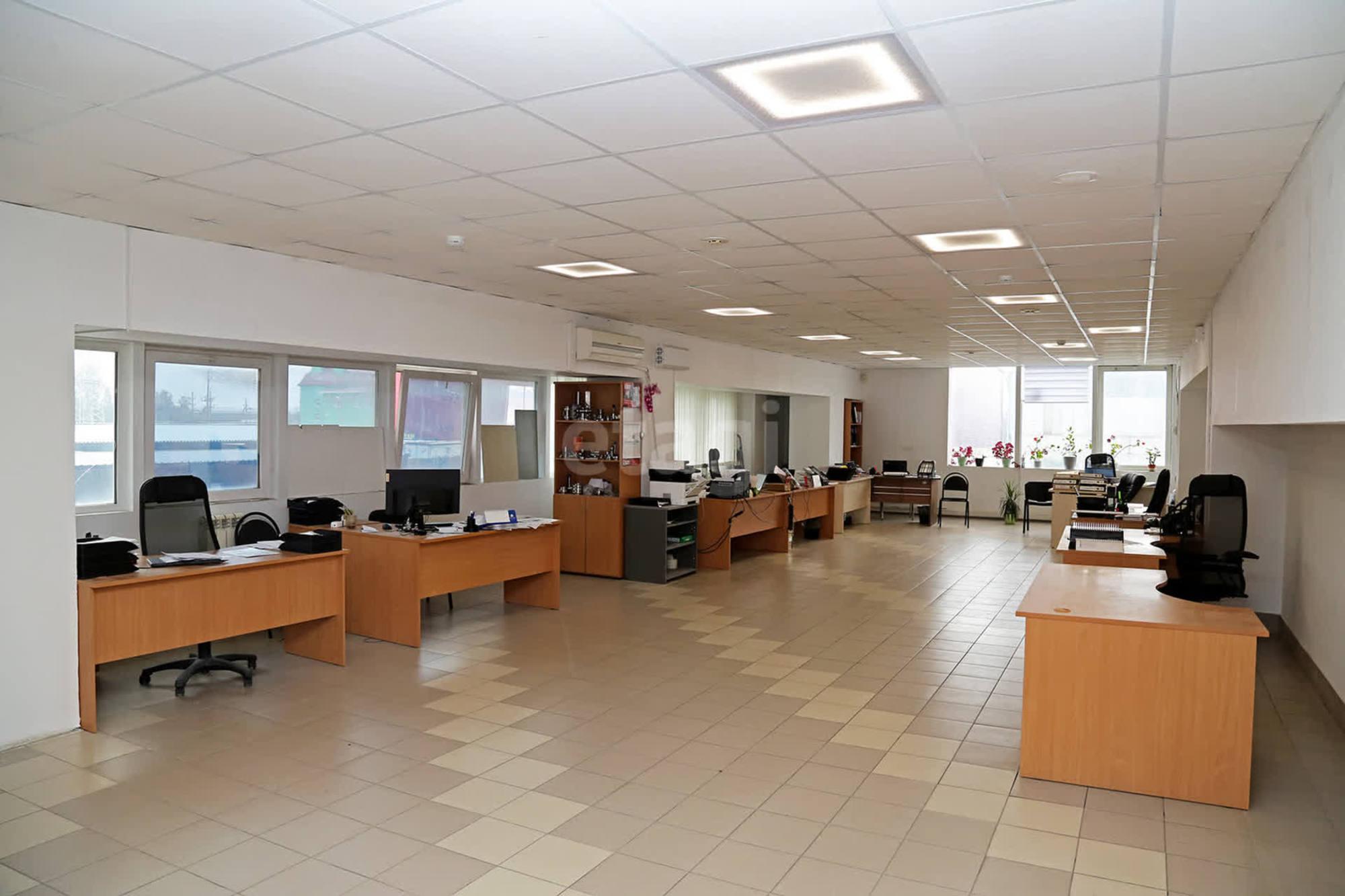 Купить офис, помещение под офис за 6 100 000 рублей на Екатеринбург