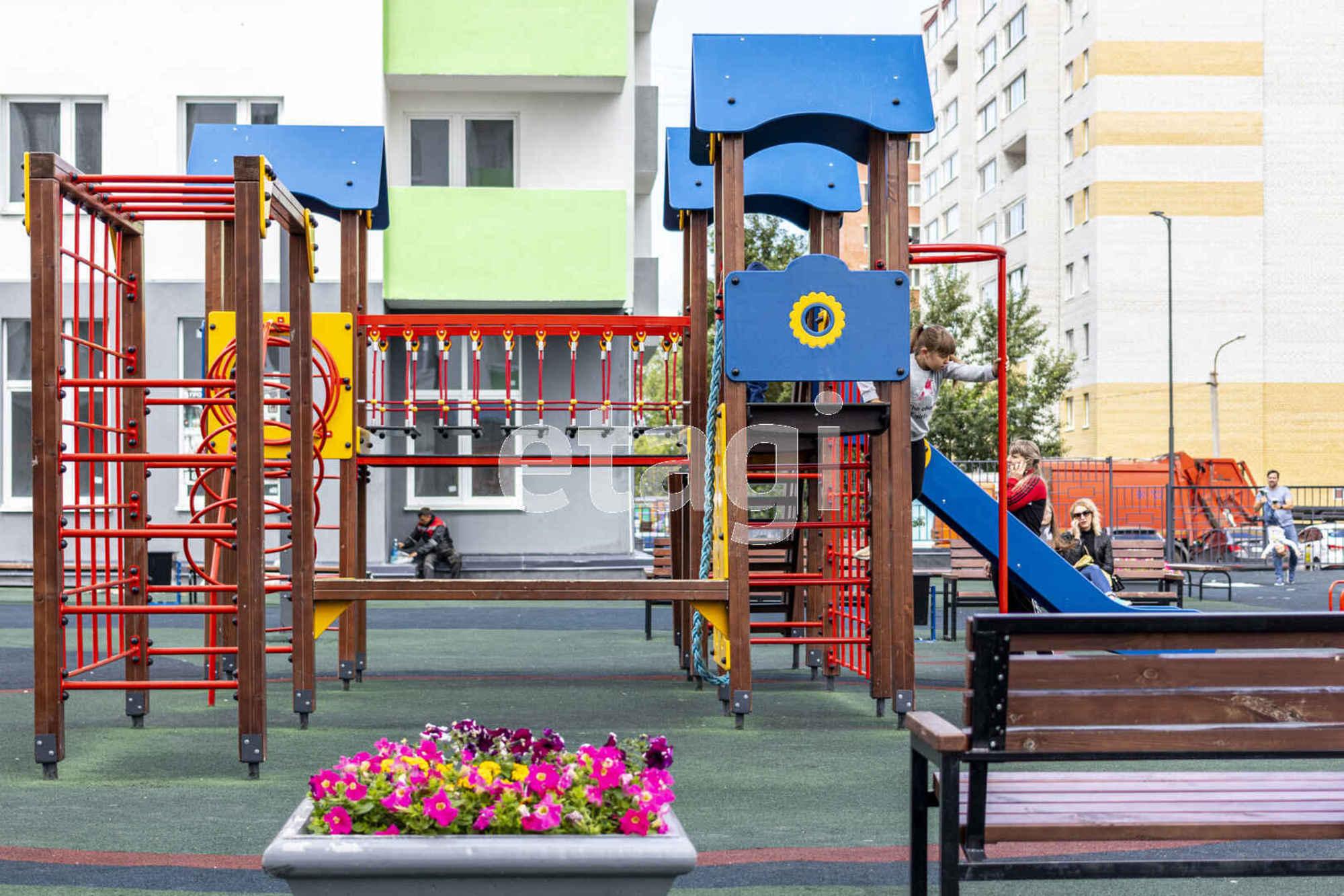 Купить квартиру за 4 300 000 рублей на Велижанская, 66/1