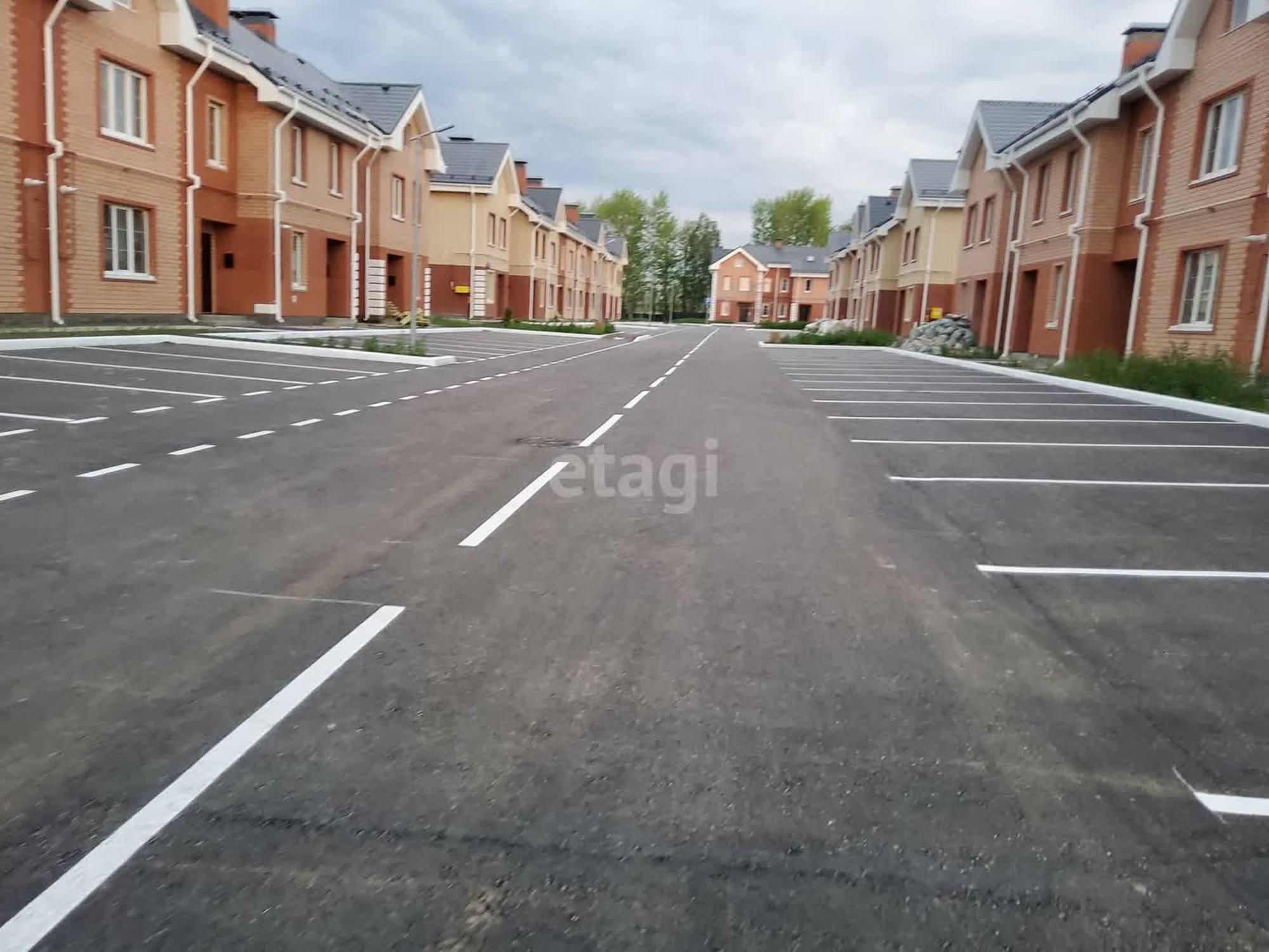 Купить дачу, дом, коттедж за 11 000 000 рублей на Зеленые Аллеи ЖК