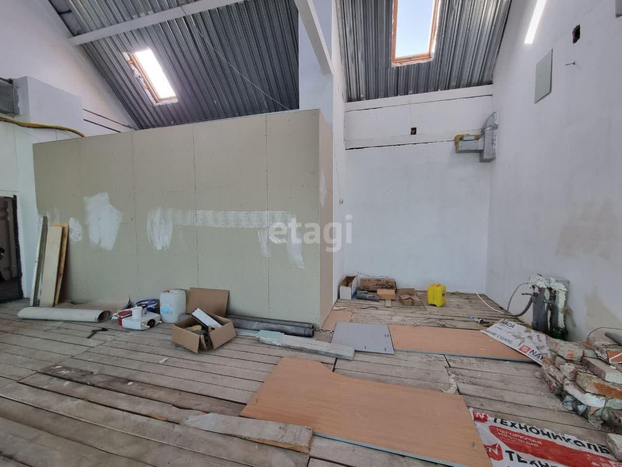 Купить офис, помещение под офис за 8 307 000 рублей на Малыгина 73