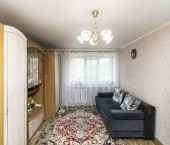 2-комн, 30кв м, этаж 3/9 Республики, 218