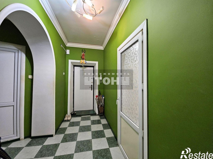 3-комн квартира Октябрьская, 45