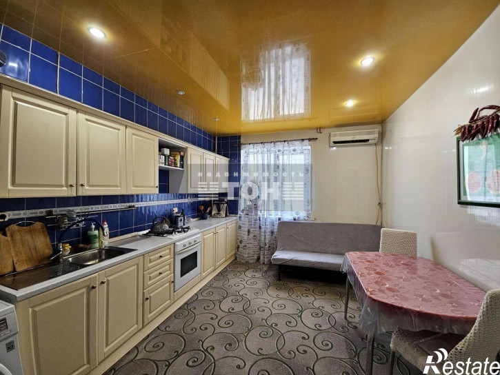 3-комн квартира Октябрьская, 45