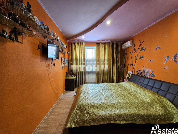 3-комн квартира Октябрьская, 45