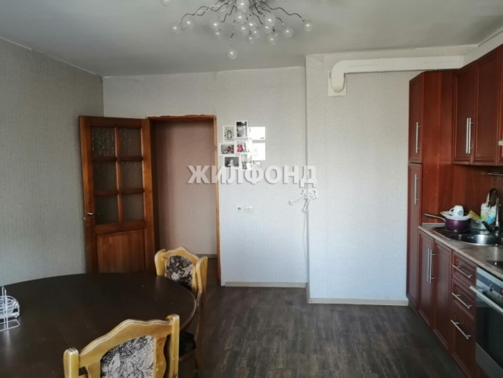 2-комн квартира Звёздная, 42